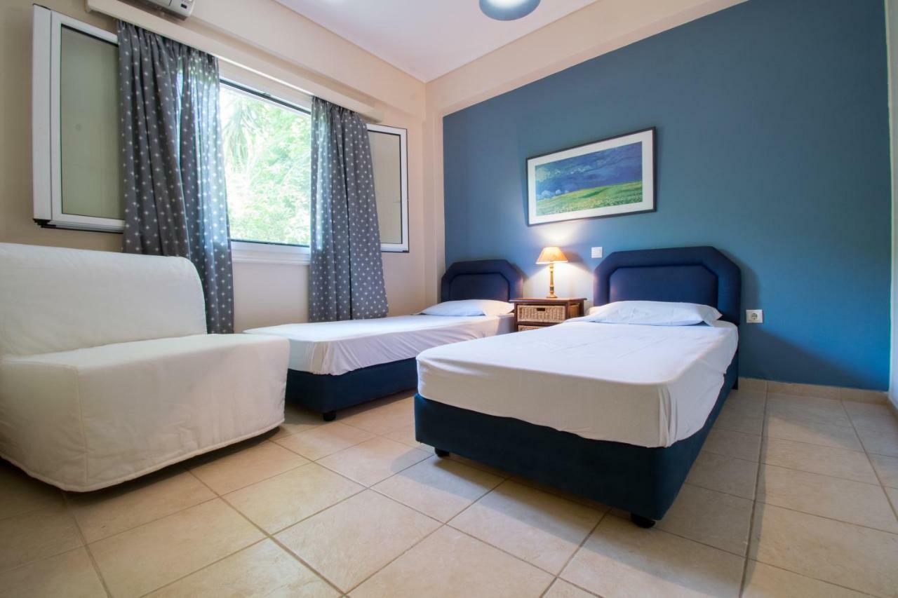 Beach House Near Athens Agia Marina  Экстерьер фото